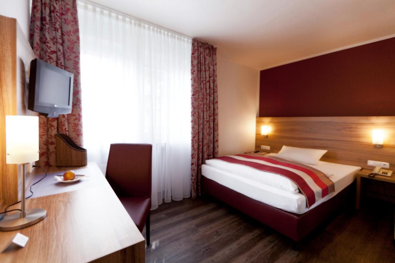 Adolphs Hotel Kolonia Zewnętrze zdjęcie